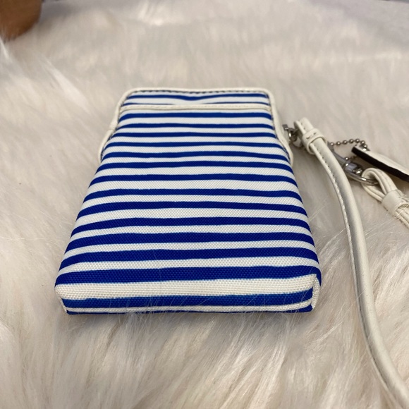 Coach Nautical Blue/White Stripe Sequin Wristlet - Picture 3 of 5